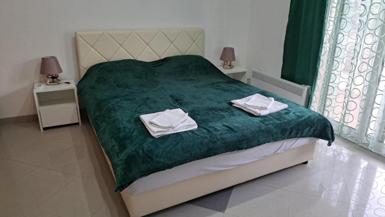 Apartman David - 65M² I Apartman Filip - 55M² Bar Kültér fotó